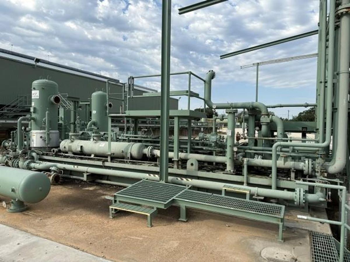 Used CAT G3606 / JGC/D-4 Two Stage Skid with 132F2 Engine Drive Cooler