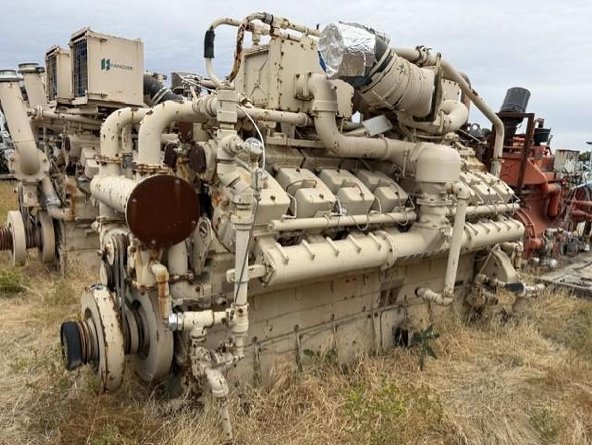 Used Waukesha P9390GL Engine SN 327329