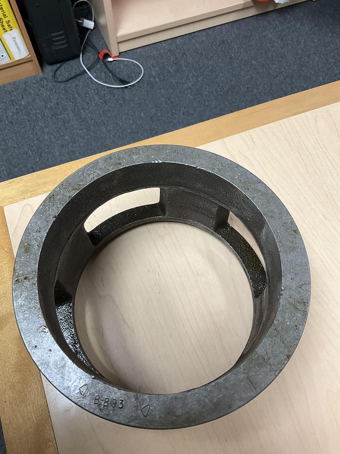 Used ARIEL VLV RET,SUC,11-1/2H:E 10-3/8RJ PN# B-0893