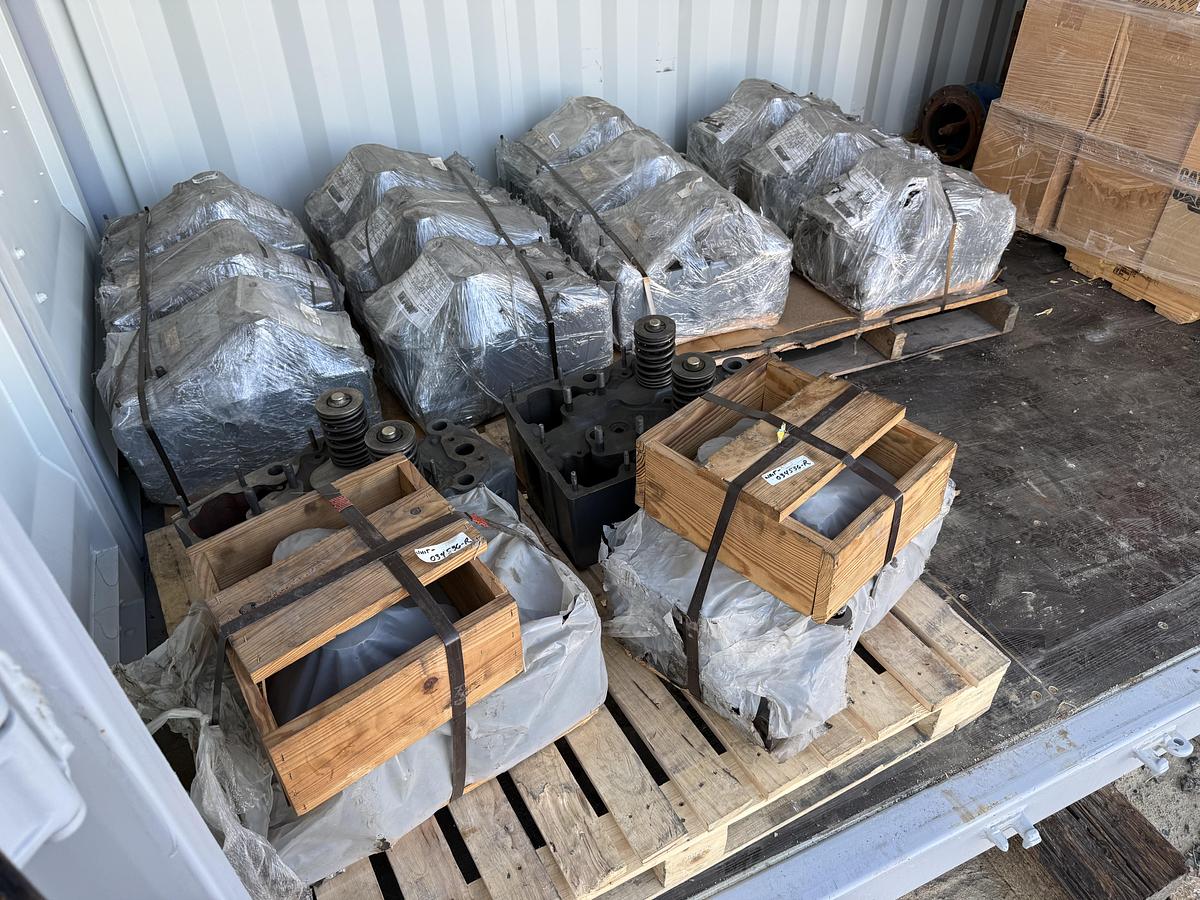 Used White Superior 8G825