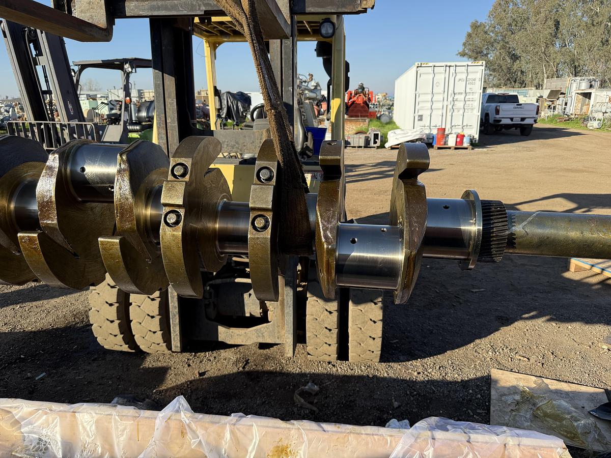 Used Waukesha A200411D Crankshafts 