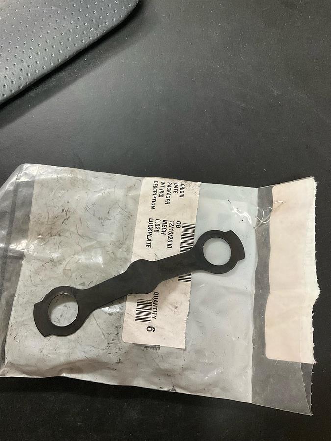 Cummins Lockplate PN: 4101401 