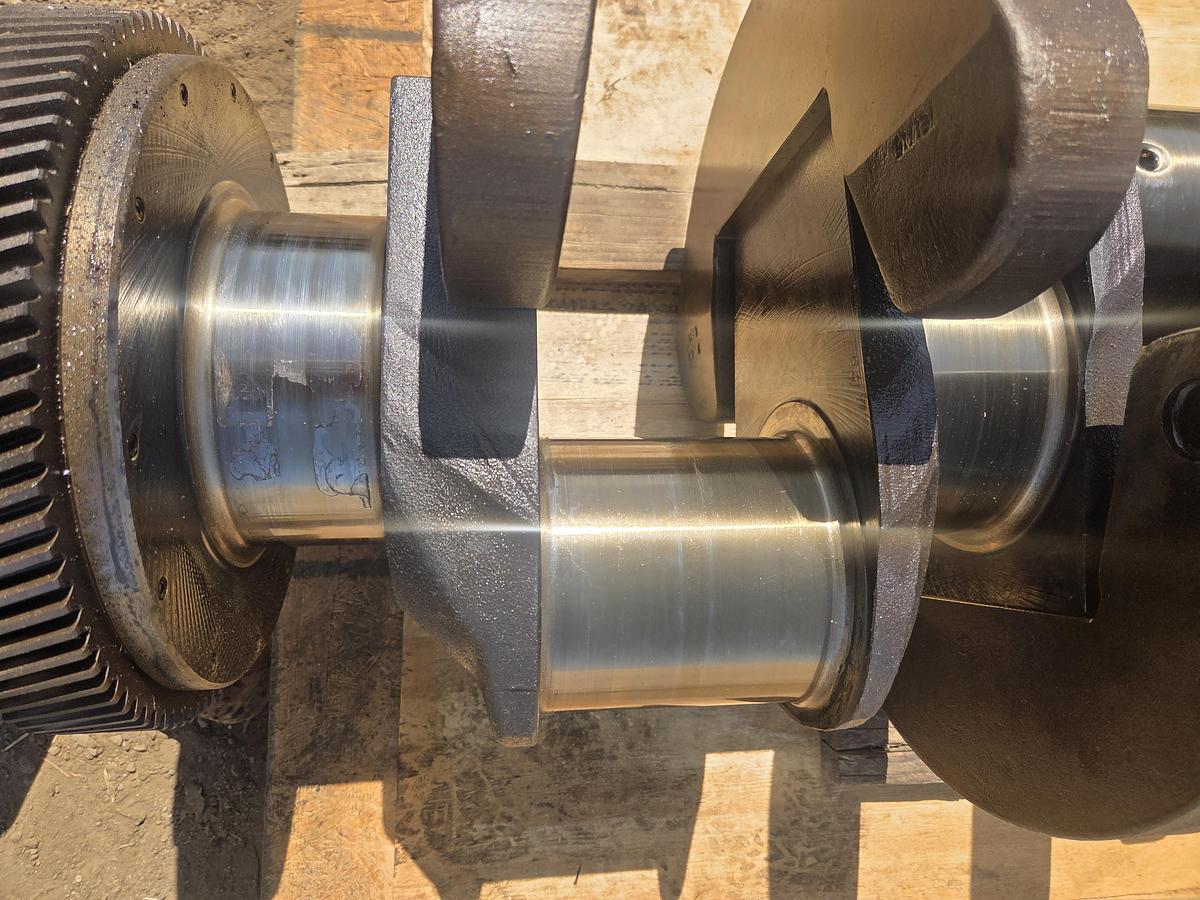 Used Cat 3516 Crankshaft out of Engine SN 3RC00890