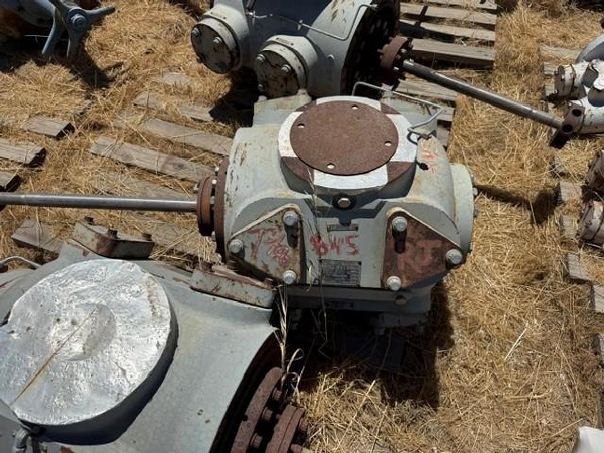 Used Ariel JGT-2 Compressor Frame SN F-29829 with (2) 8.375” JGT 1895 # Cylinders