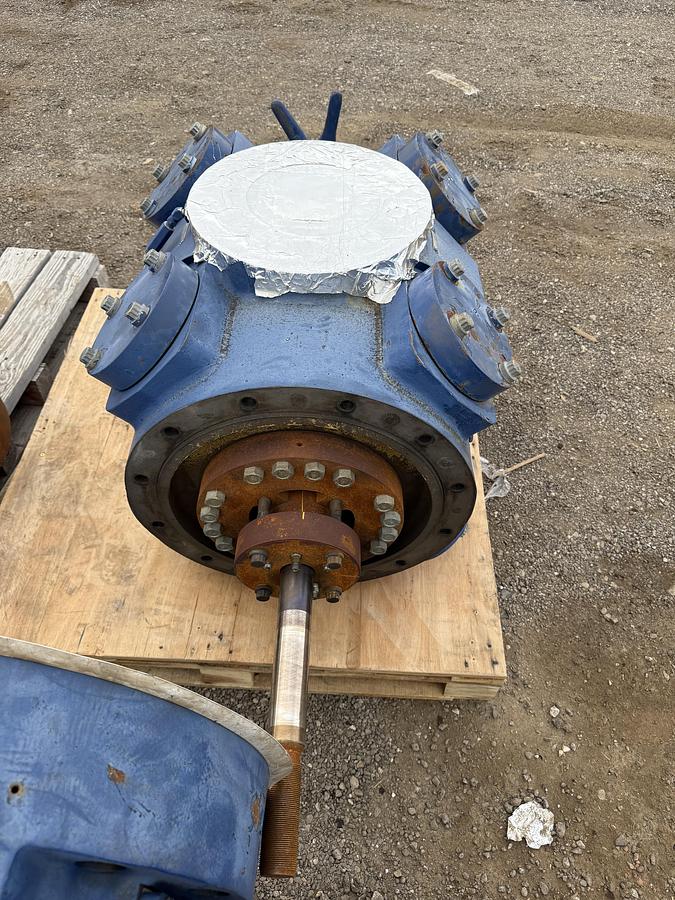 Used Ariel 9.625 T 1270# Cylinder SN C-65608