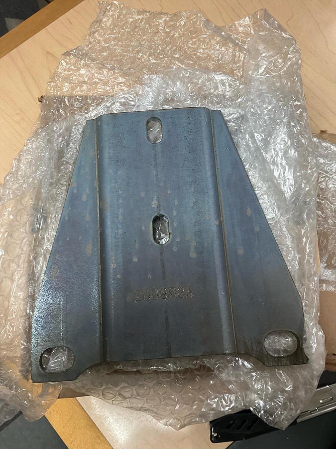 Waukesha BRACKET,PRECHAM.MFLD PN: 209963A