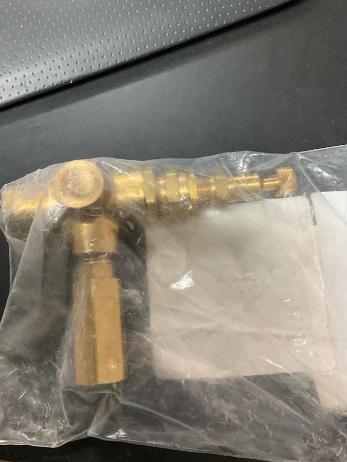 Quincy Unloader Valve PN: 111423-140