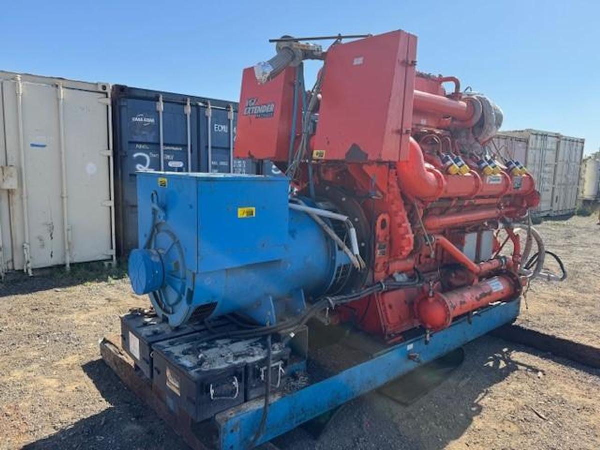 Used Waukesha L36GSID / Leroy Somer 550 KW Natural Gas Generator Set SN C-17682/1