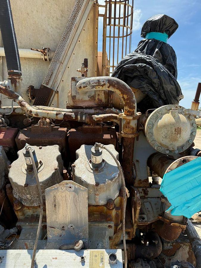 Used Waukesha L7044GSI / Ariel JGK-2 Compressor Package SN F-18820 Size 11" x 6.25"