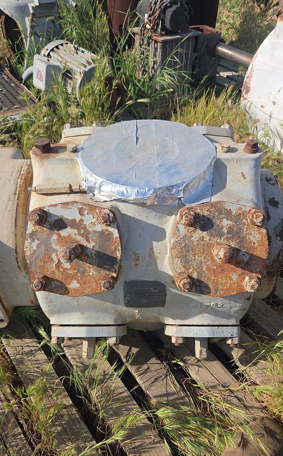 Used Clark CFB Cylinders CFB752