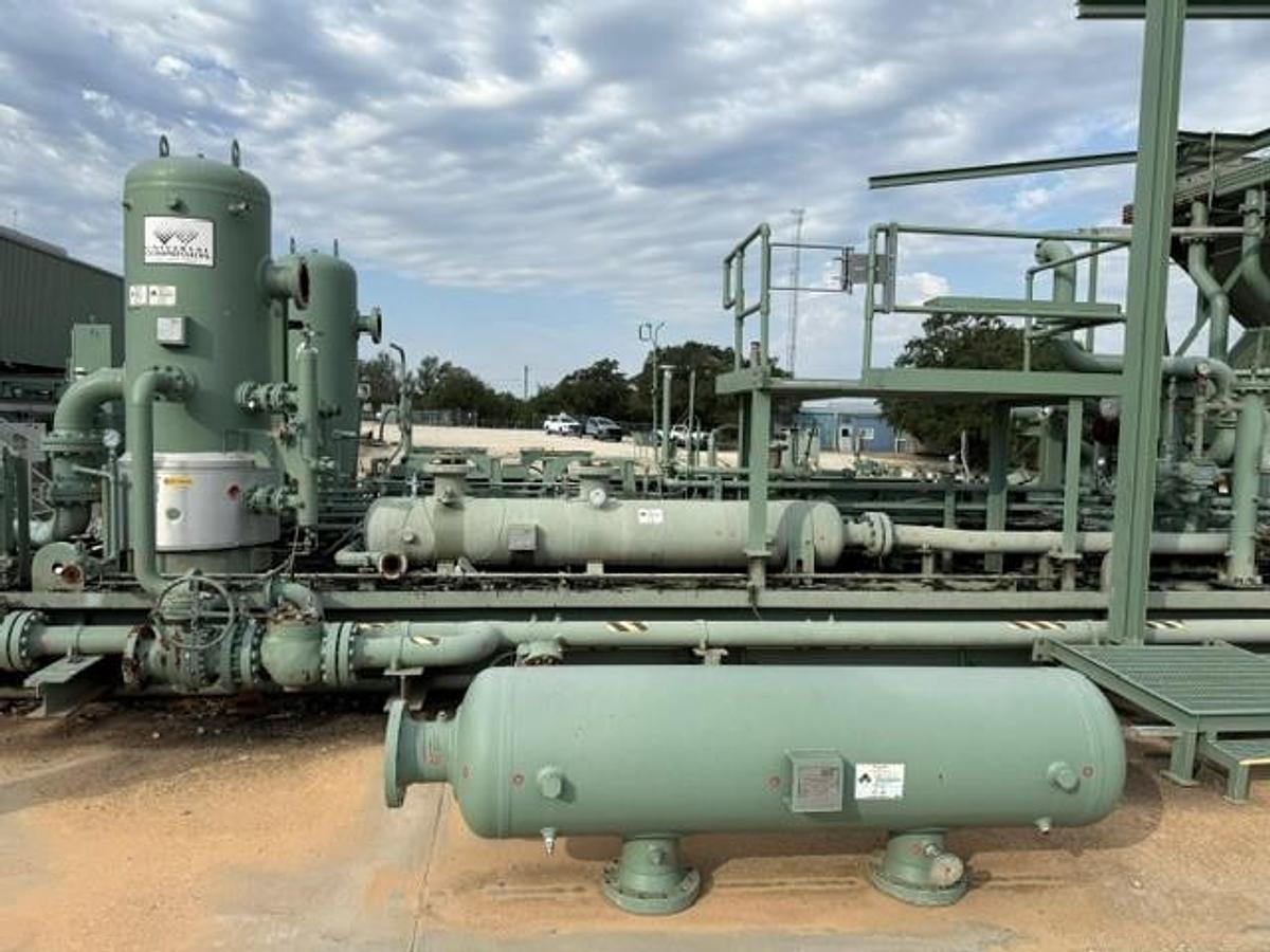 Used CAT G3606 / JGC/D-4 Two Stage Skid with 132F2 Engine Drive Cooler