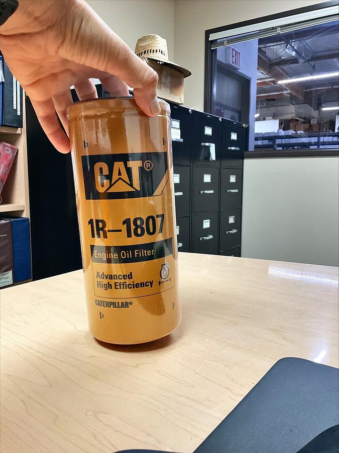 CAT Advanced Efficiency Engine Oil Filter PN: 1R-1807