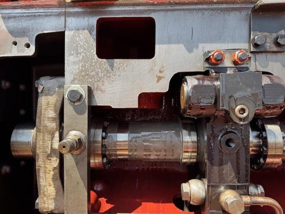 Used Waukesha 8LAT27GL Natural Gas Engine SN: C-80393/01