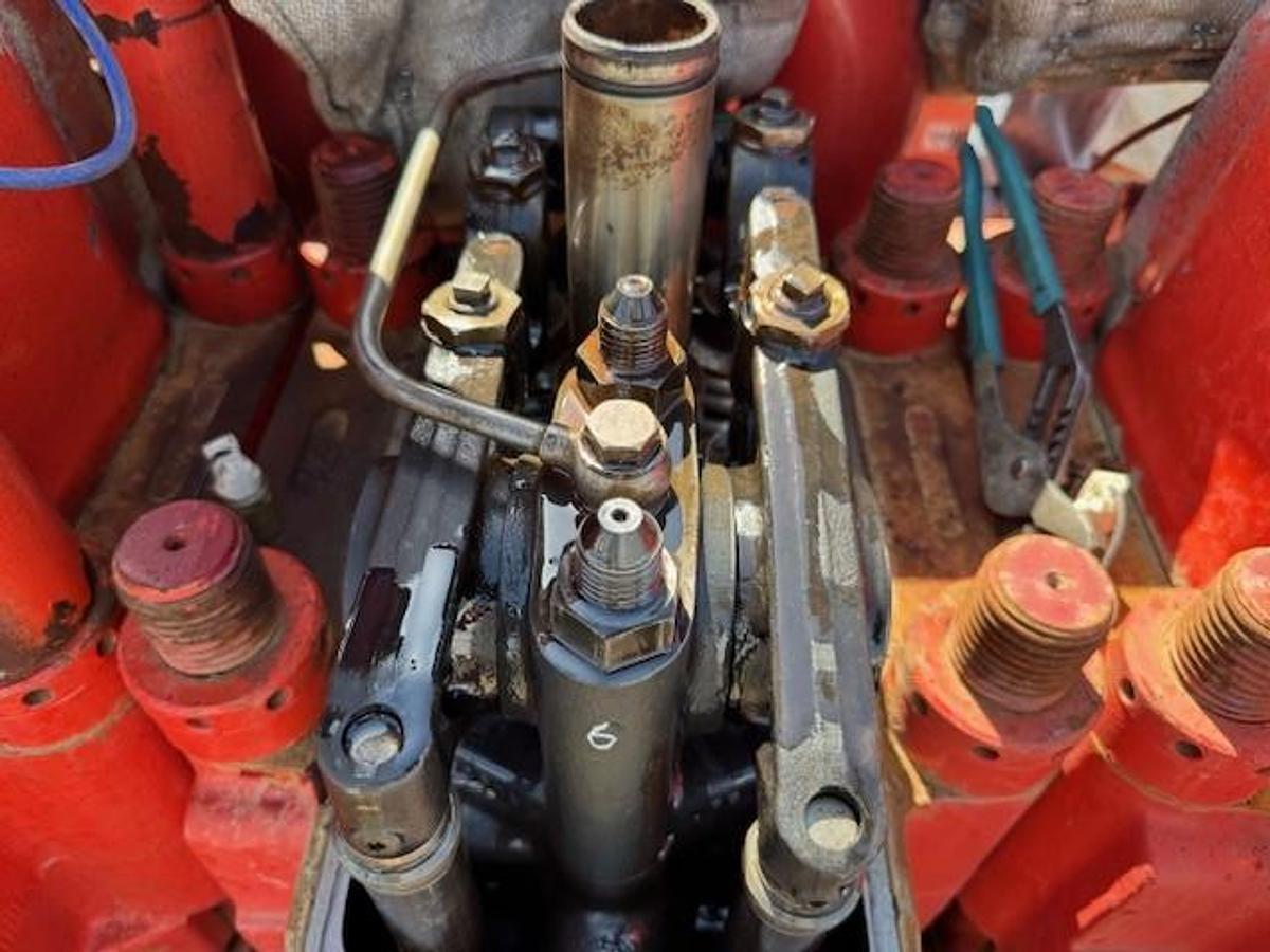 Used Waukesha 8LAT27GL Natural Gas Engine SN: C-80393/01