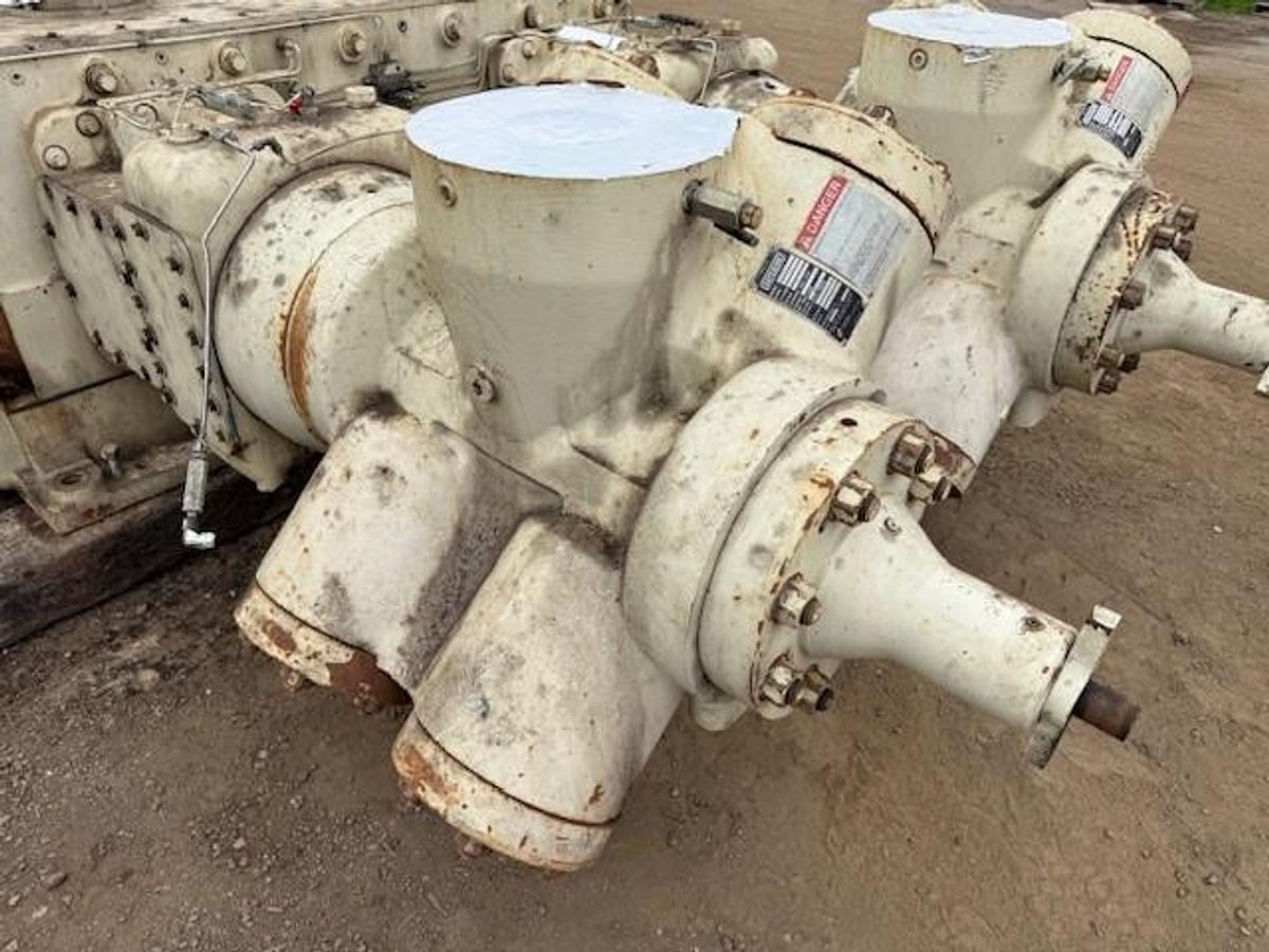 Used White Superior MH-64 Compressor Frame SN 336670 and 9.5" x 9.5" x 5.75" x 5.75" cylinders