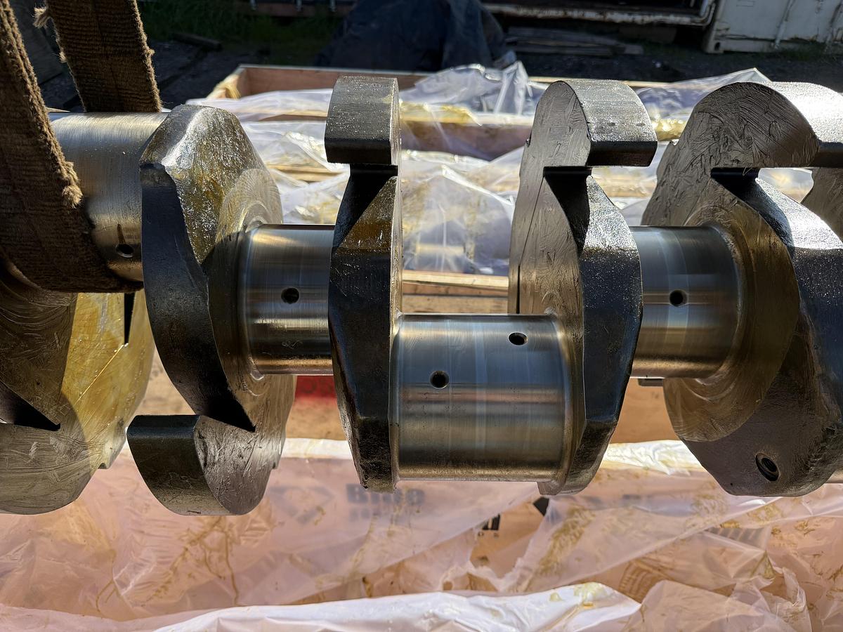 Used Waukesha A200411D Crankshafts 