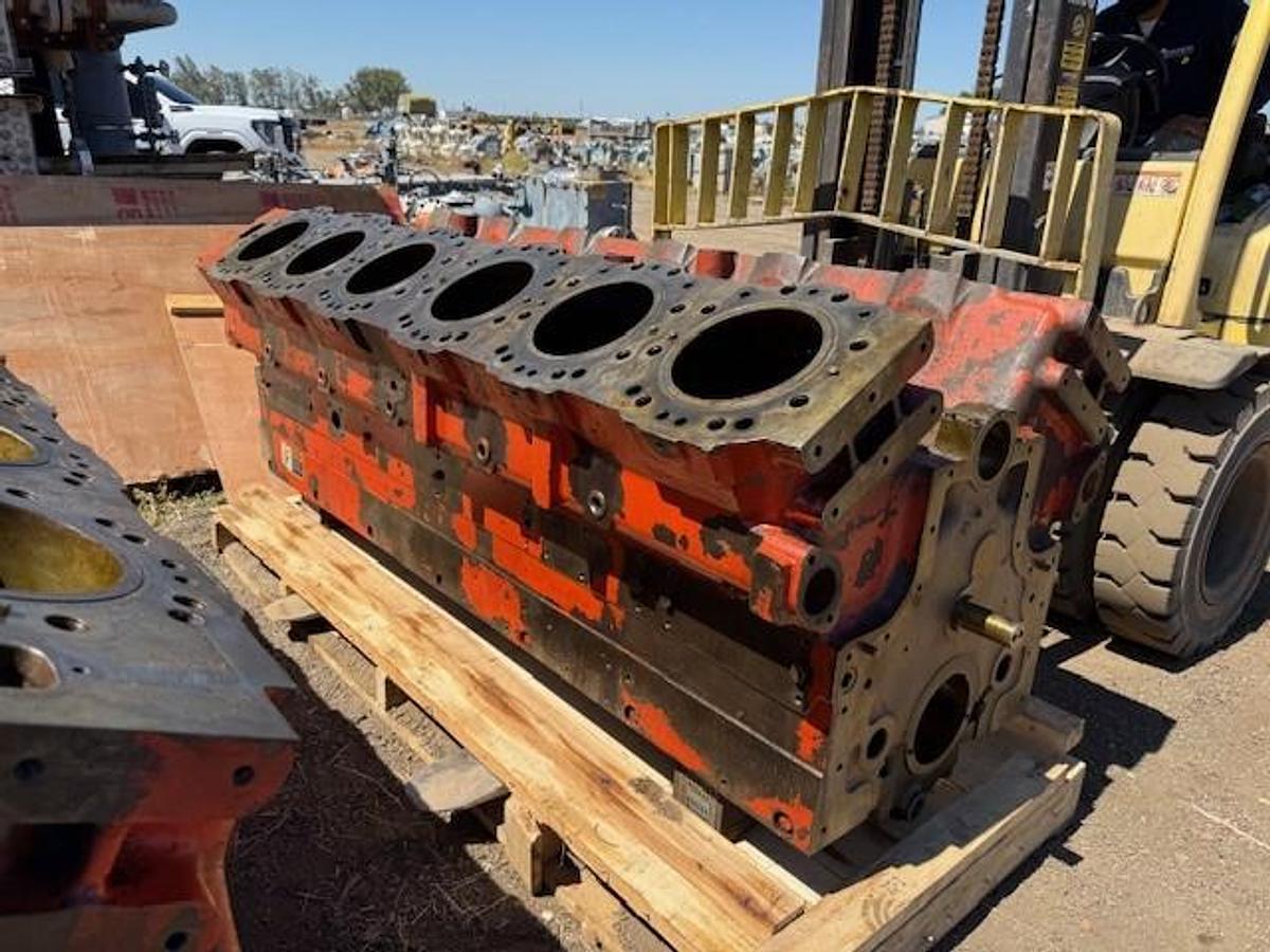 Used Waukesha L5794 Engine Block SN C-95071/1