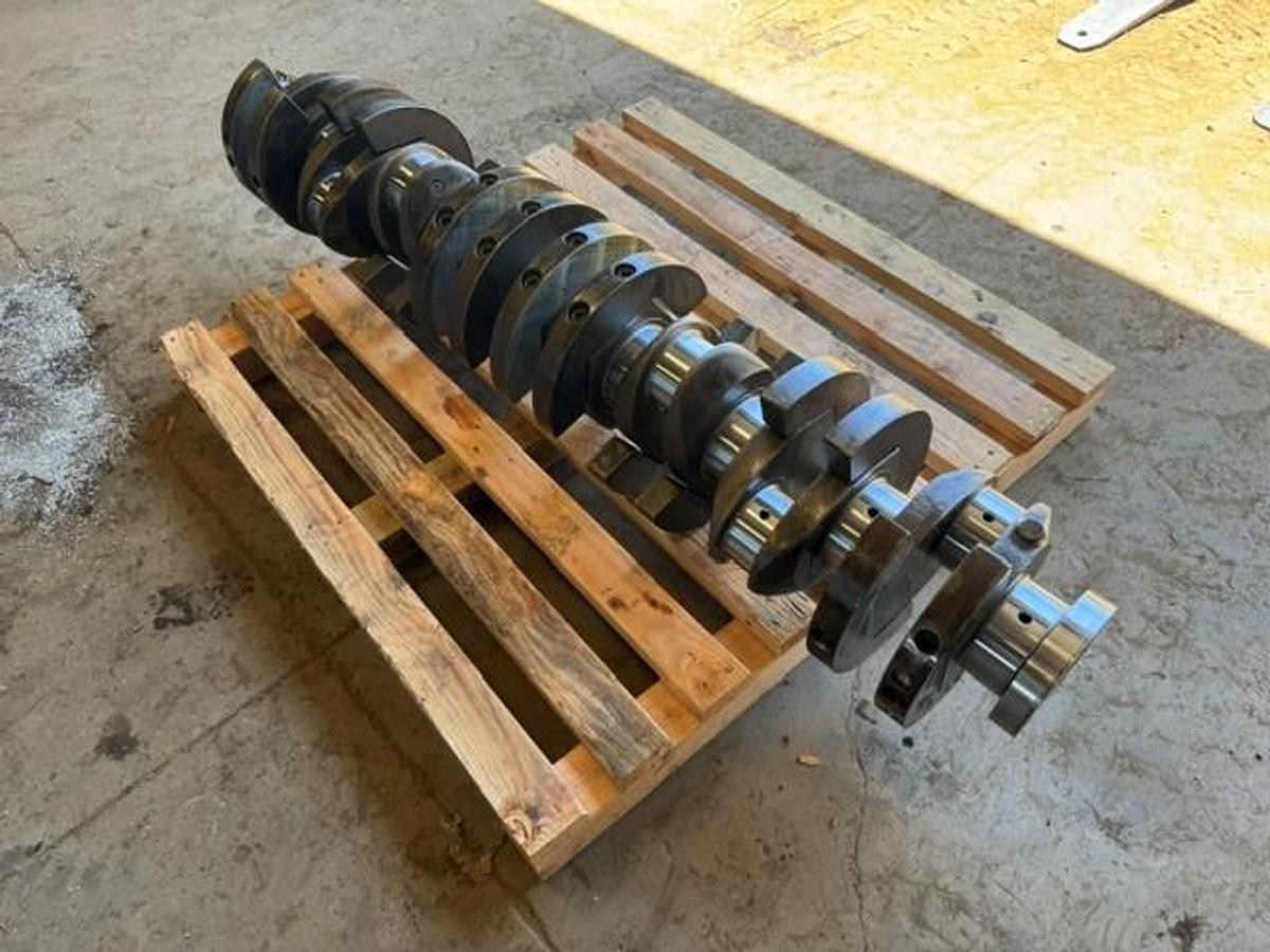 Used Waukesha H24 Crankshaft PN E301111