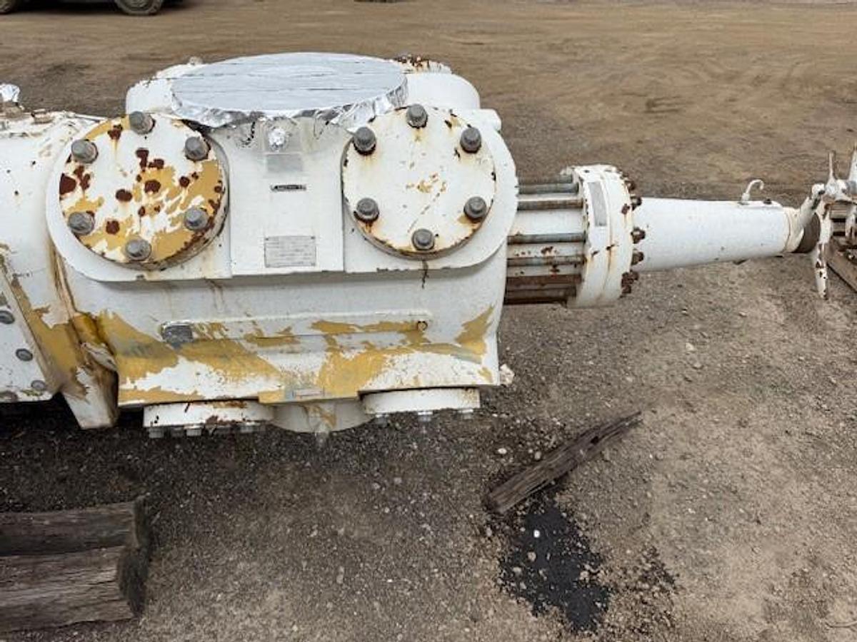 Used Ariel 9.25” DM 1700 # Cylinder SN: C-128387