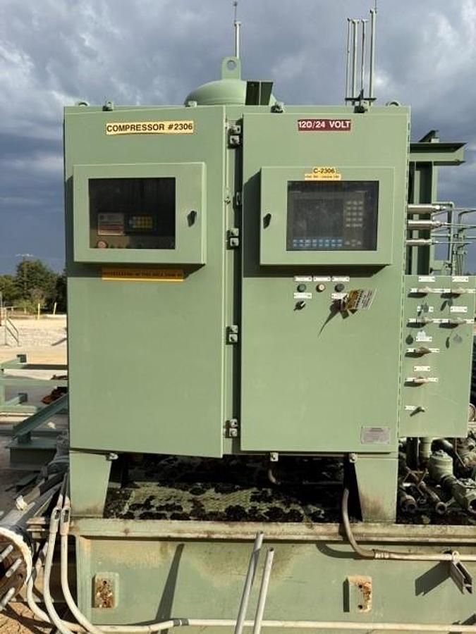 Used CAT G3606 / JGC/D-4 Two Stage Skid with 132F2 Engine Drive Cooler