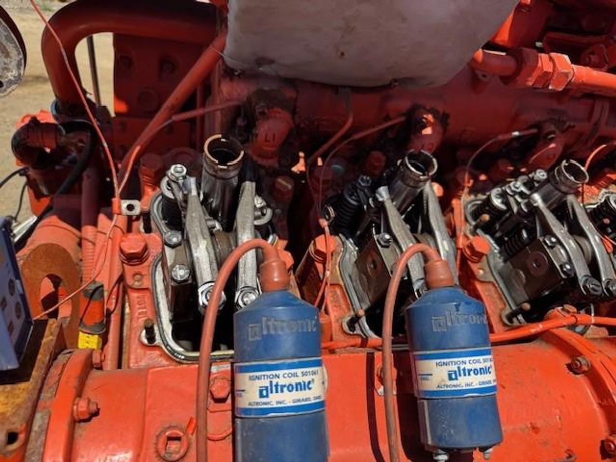Used Waukesha L36GSID / Leroy Somer 550 KW Natural Gas Generator Set SN C-17682/1