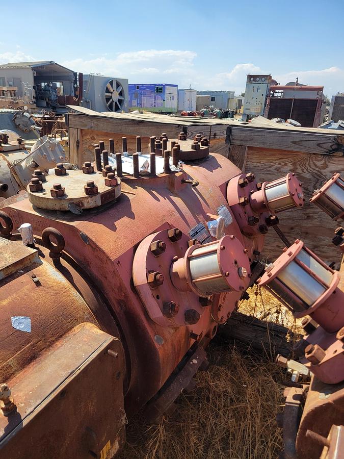 Used Worthington 19.5" x 16" Stroke BDC 600 # Cylinder SN A20566