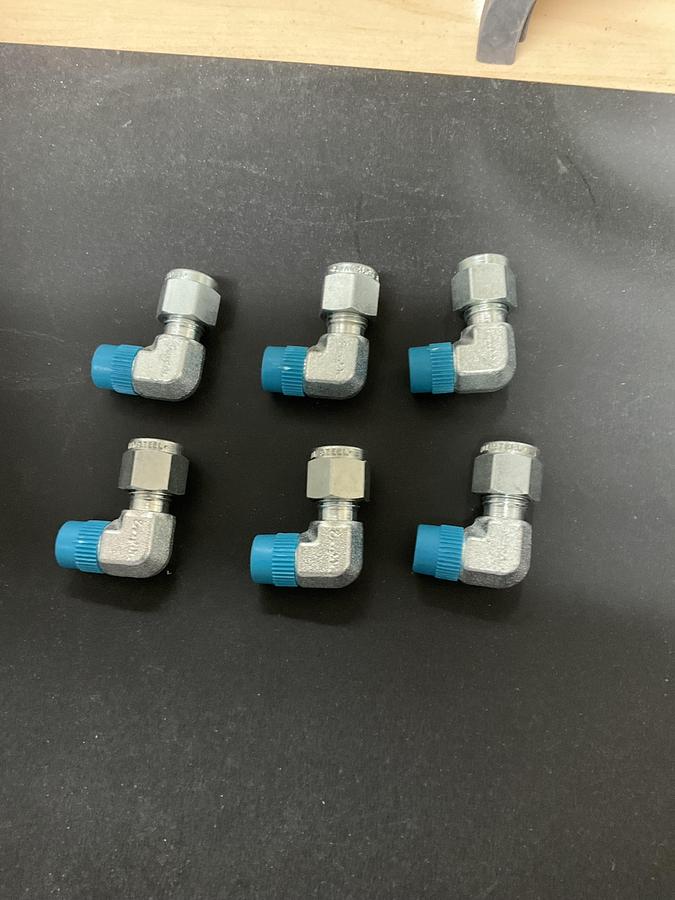 Ariel Elbow 1/8T x 1/4 P  PN: A-0815