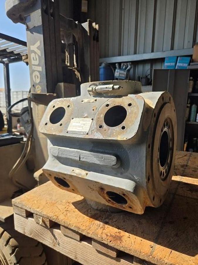 Used  Ariel 5.135 RJ Cylinder C-30444 