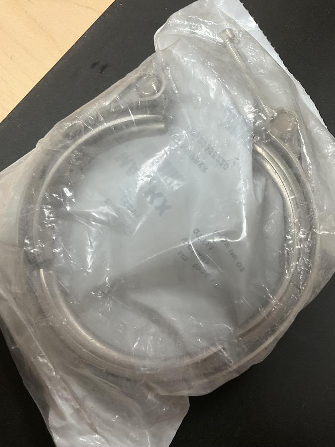 Mack V-Clamp PN: 20955220