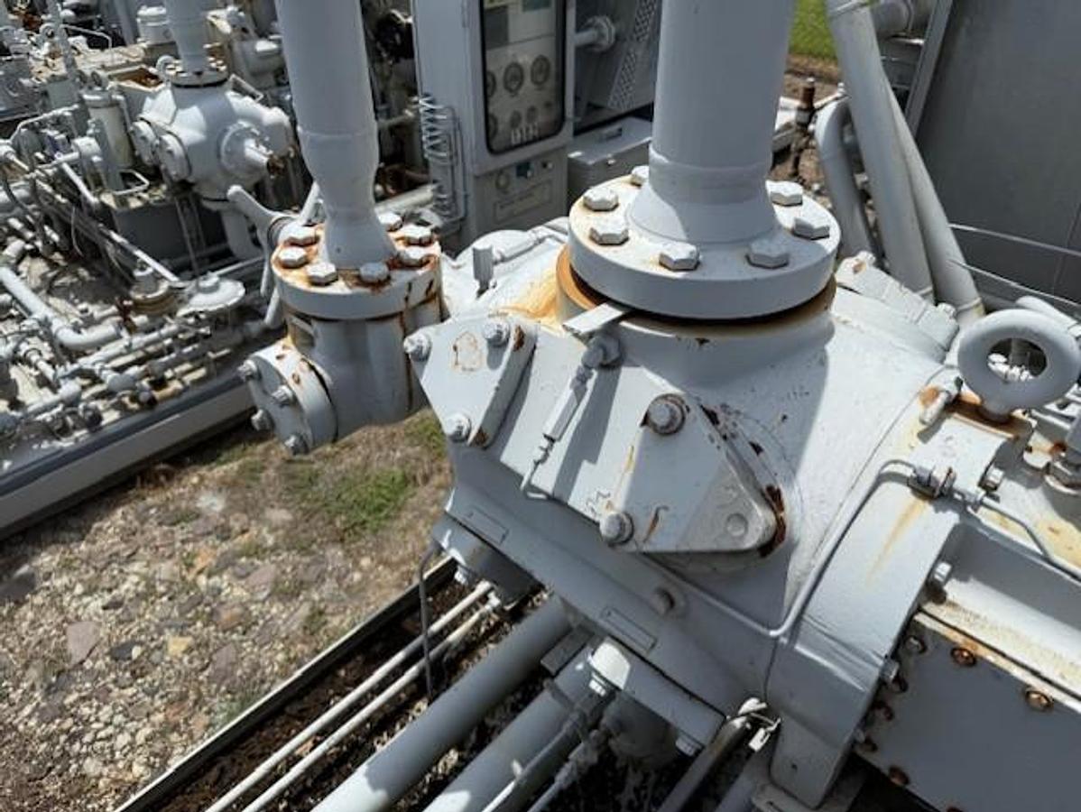 Cat G3408TA SN 6NB04803 / Ariel JGJ-2 SN F-29256 Three Stage Compressor Package Size 9.75” x 6.375” x 3.875” with 84BEH Cooler 