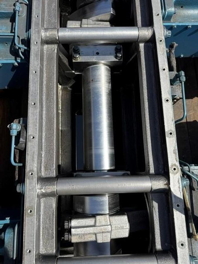 Used Ariel JGJ-4 Compressor Frame SN F-30727 with 11” x 11” x 9.25” x 5.125” Cylinders