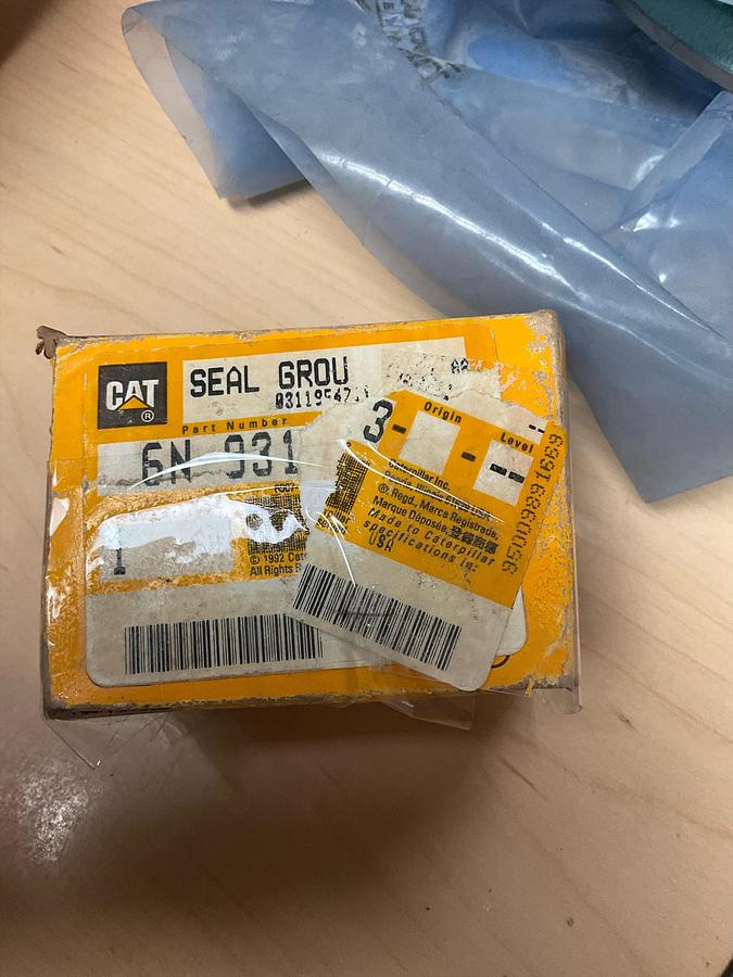 Cat SEAL GROUP  PN: 6N-9313