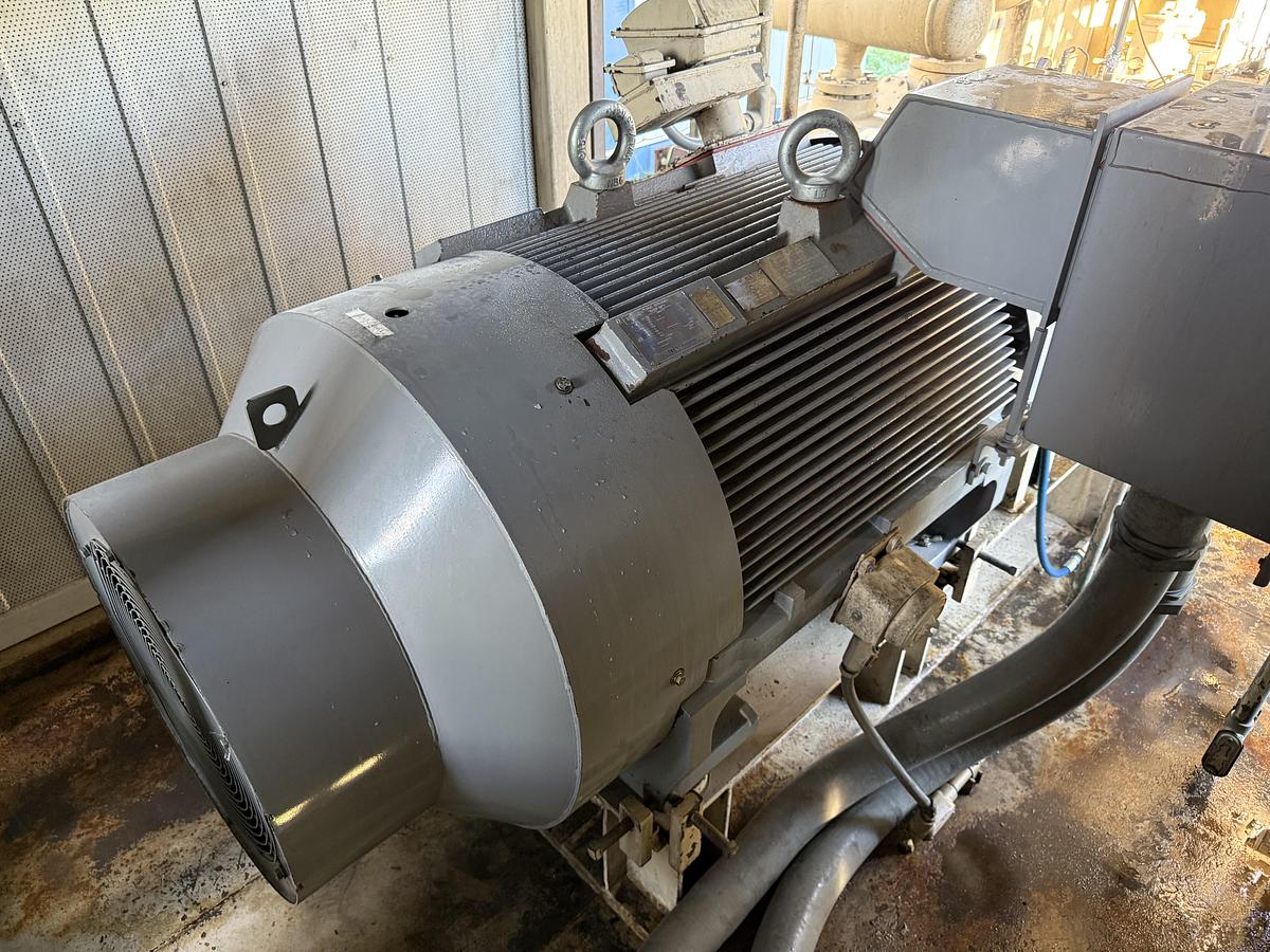 Used 600 HP / Ariel JGA-4 SN F-21749 Four Stage CNG Compressor Package Size 6.125” x 4.125” x 3.375” x 3.375” x 1.75” x 1.75” with ACE E721 Cooler