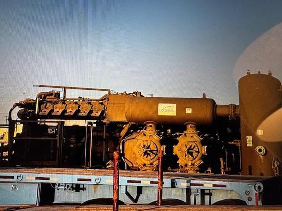 Used Waukesha Model 7042GSI ESM/Ariel Model JGK-4-3 Stage S/N F-31917 7 Cylinder Sizes 15 3/8 x 15 3/8 x 10.5 x 7 1/4 x 5.5" Stroke 