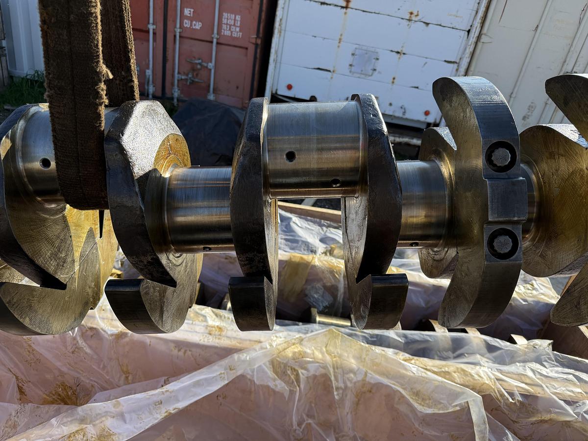 Used Waukesha A200411D Crankshafts 