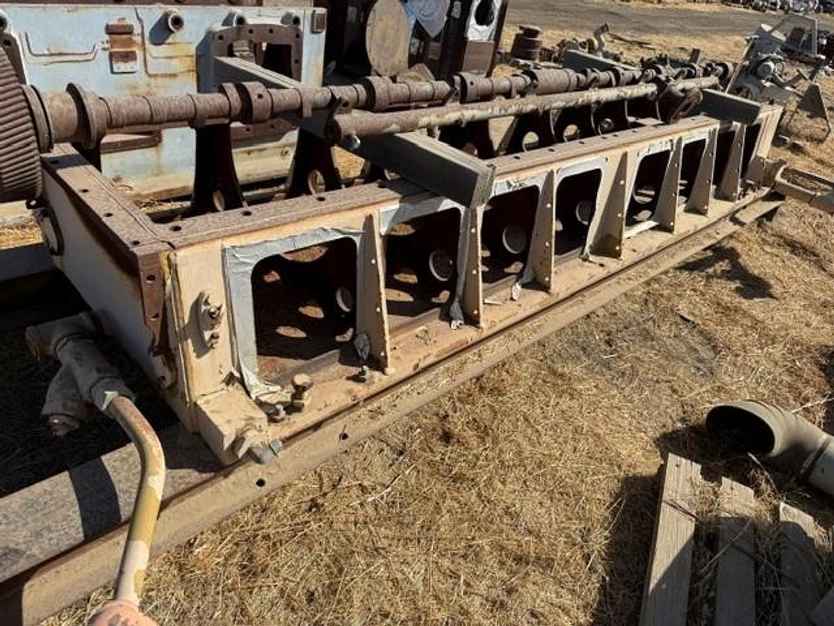 Used Waukesha 9390 oil pan