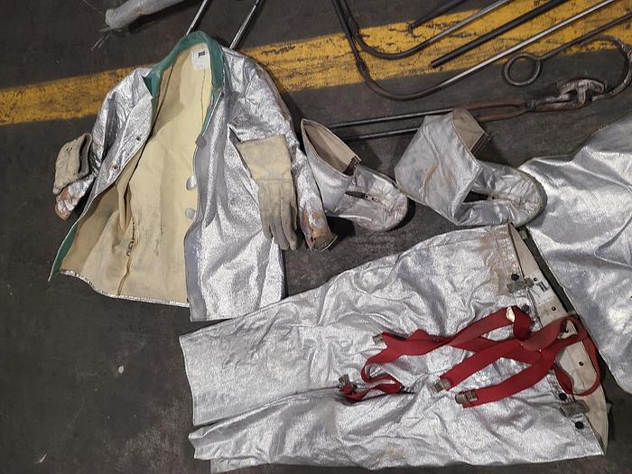 Used Speedy Melt Gas Fired Metal Melting Furnace with Accessories