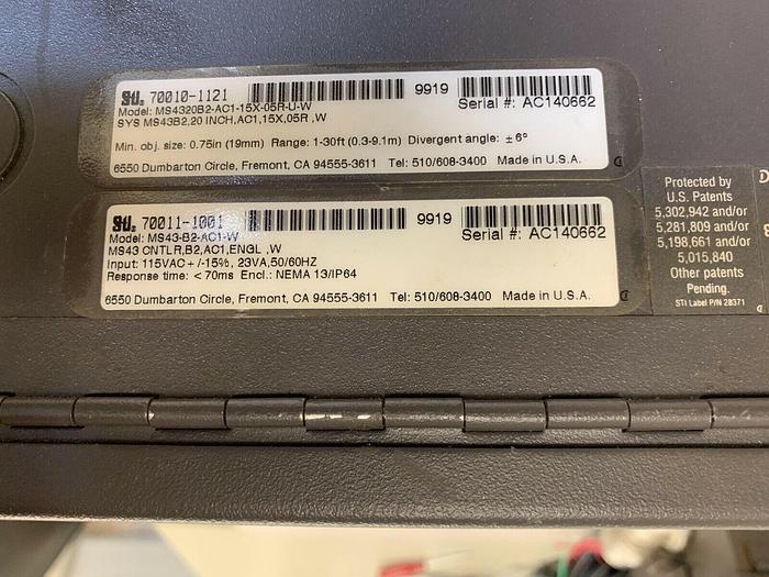 Used STI SAFETY LIGHT CURTAIN CONTROLLER Model: MS43-B2-AC1