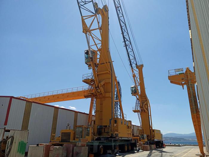 Used Gottwald Harbour Crane ModelHMK 260-69 40 tonne Capacity 1995