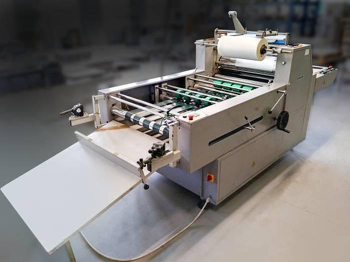 Used YFML 920 semi-automatic laminating machine