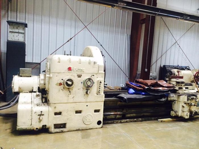 Used Skoda Engine Lathe, 125/500, 50" x 206", 39" SOCS, 40 HP, 225 RPM, (2) Steady Rests