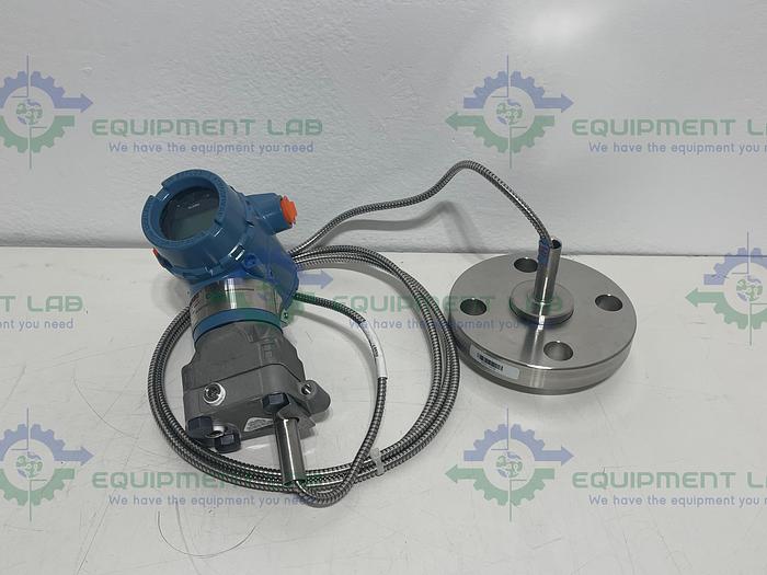 Rosemount  3051 Pressure Transmitter w/ DP0001-1560  Flange, Stainless Steel Cord