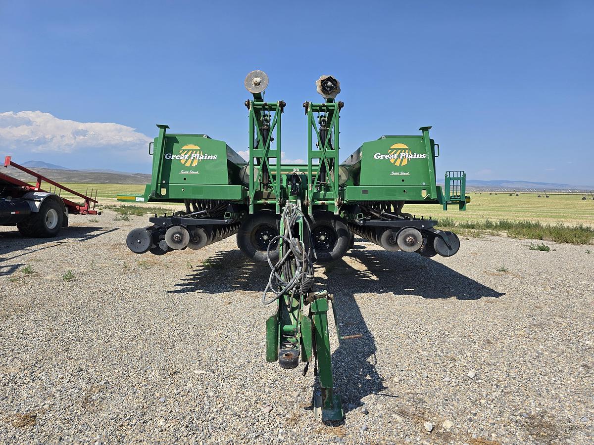 Used 40' Great Plains 3S-4000 Grain Drill