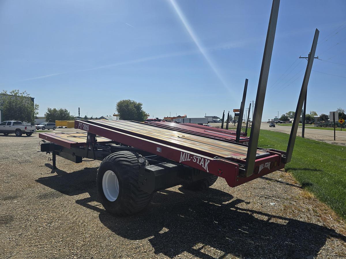 Used Mil-Stak PT/2016 Bale Stacker ** Factory Rebuilt **