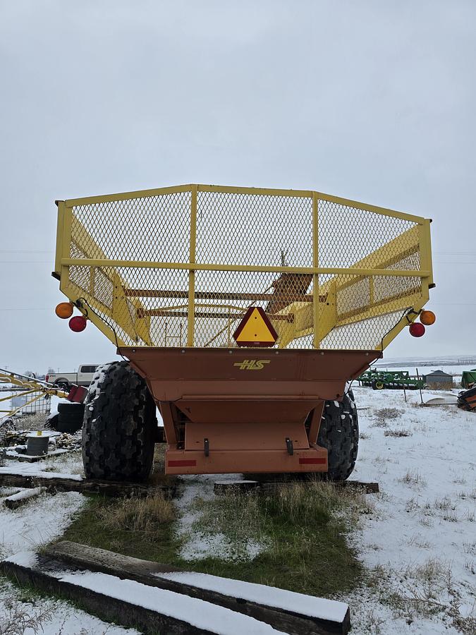 Used H&S 30-Ton Sugar Beet Cart