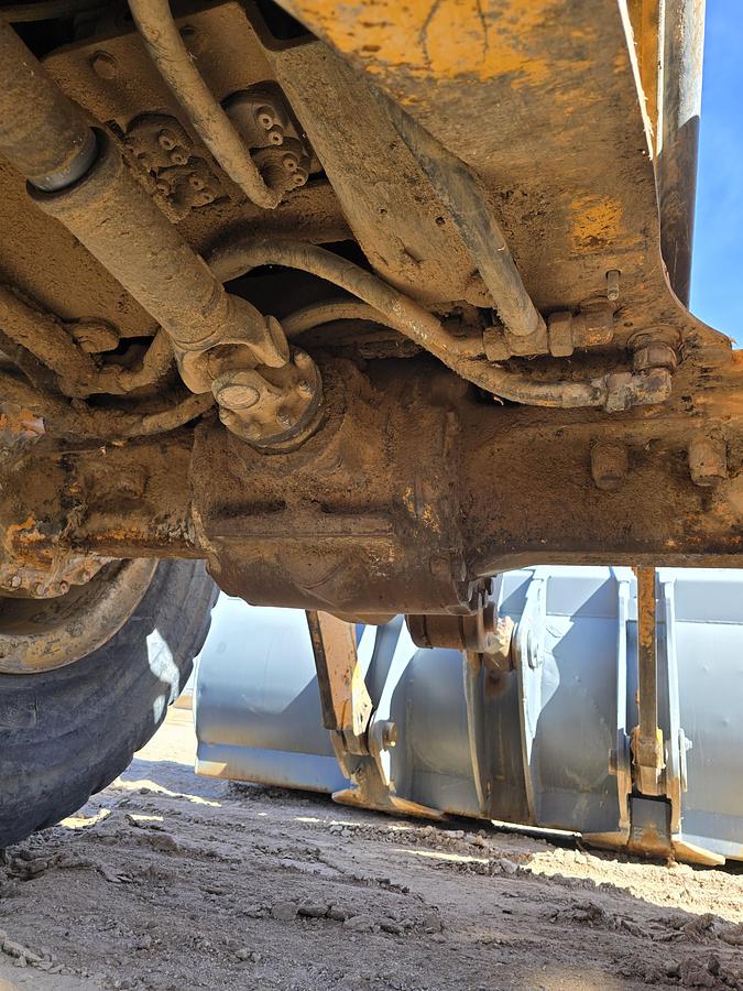 Used 2014 Liebherr L550 Wheel Loader