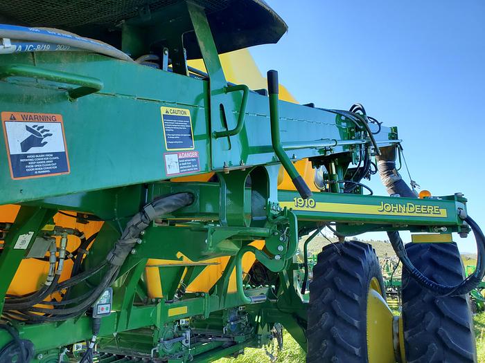 Used 2021 John Deere 730 / 1910 Air Drill