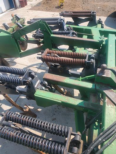 Used John Deere 2700 Disk Ripper - 9 Shank