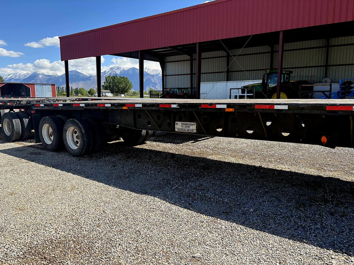 Used 40' + 30' Flatbed / Hay Trailer Set