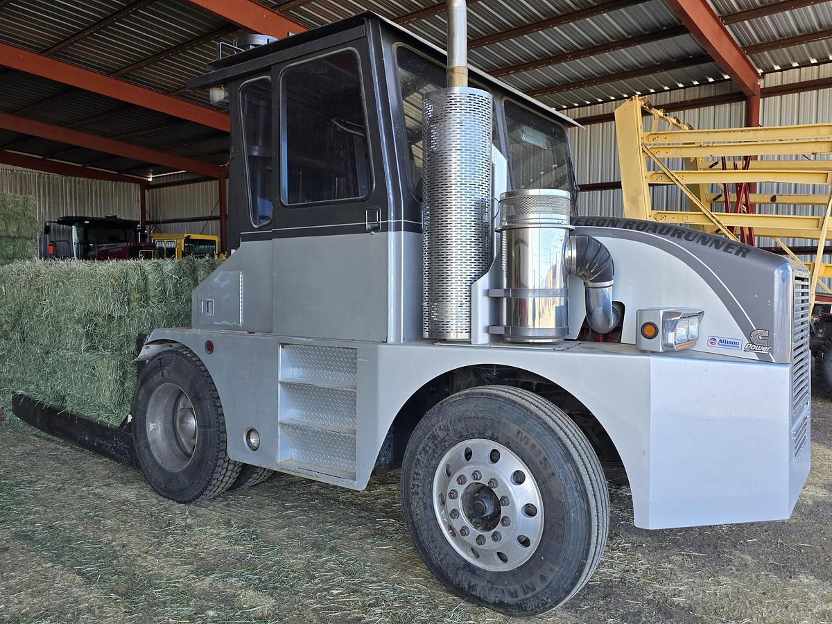 Used 2013 RoadRunner Hay Squeeze